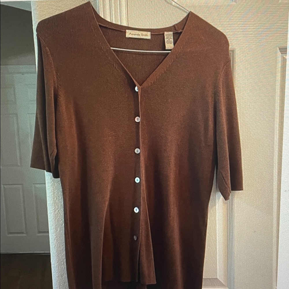 Amanda Smith brown short sleeve cardigan M